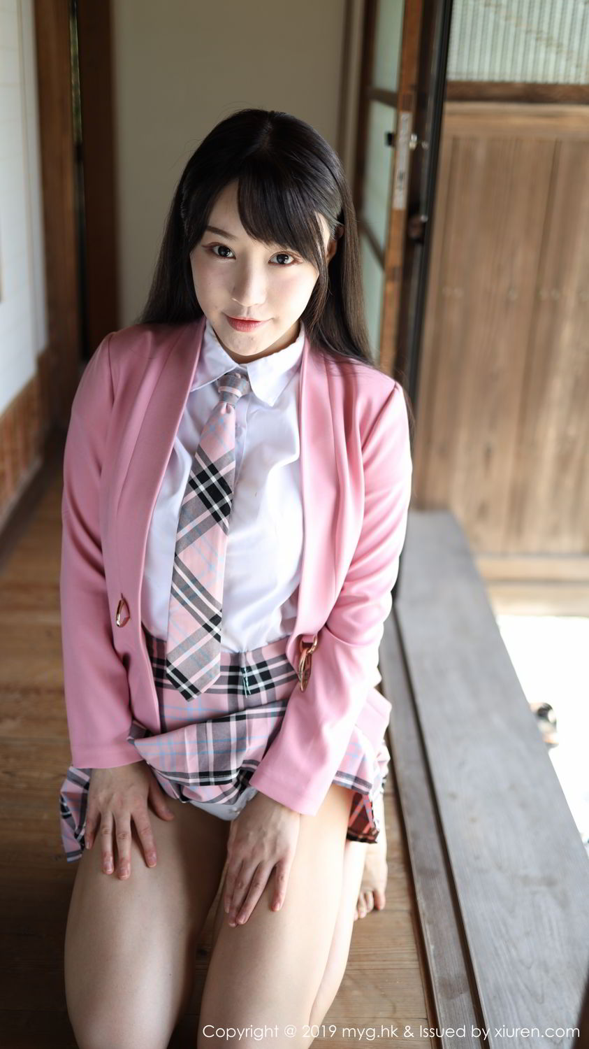 《MyGirl 朱可(barbie可儿) 制服写真 VOL.389》第81张，模特朱可(barbie可儿)，mygirl，制服主题，全套100张