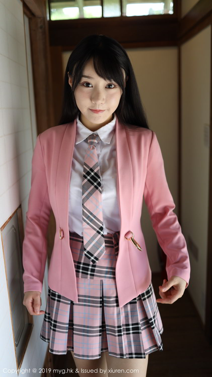 《MyGirl 朱可(barbie可儿) 制服写真 VOL.389》第85张，模特朱可(barbie可儿)，mygirl，制服主题，全套100张