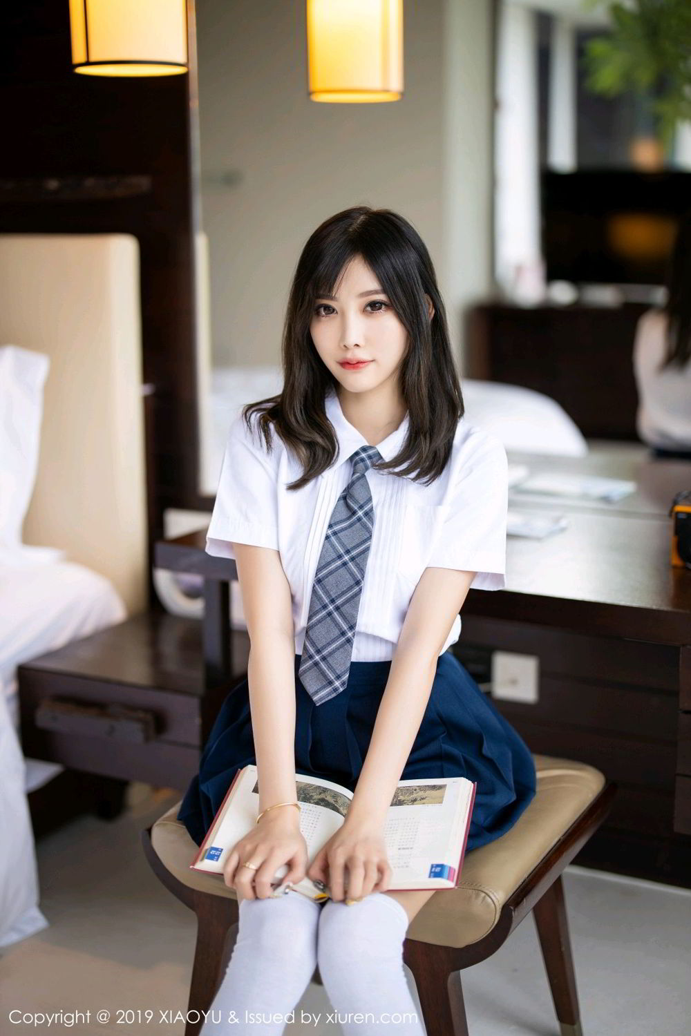 《语画界 杨晨晨 制服写真 VOL.184》第12张，模特杨晨晨，语画界，制服主题，全套73张
