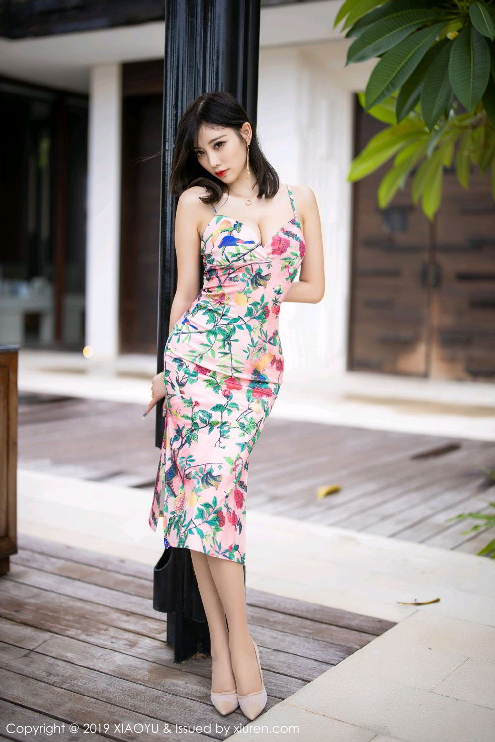 《语画界 杨晨晨 制服写真 VOL.194》第6张,模特杨晨晨,语画界,制服主题,全套70张