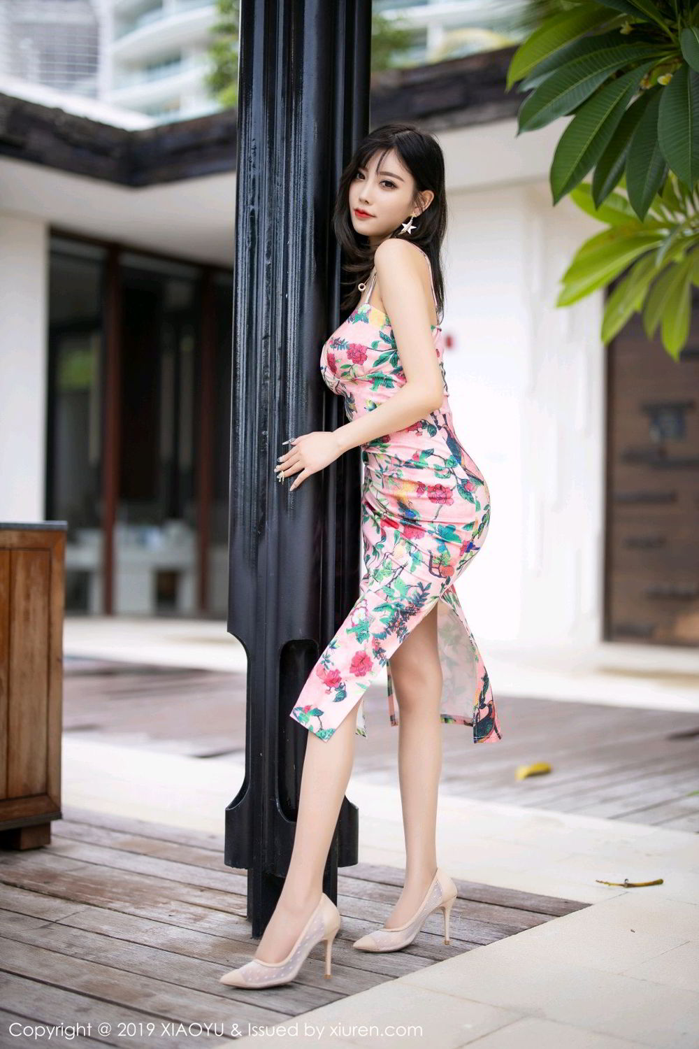 《语画界 杨晨晨 制服写真 VOL.194》第10张,模特杨晨晨,语画界,制服主题,全套70张