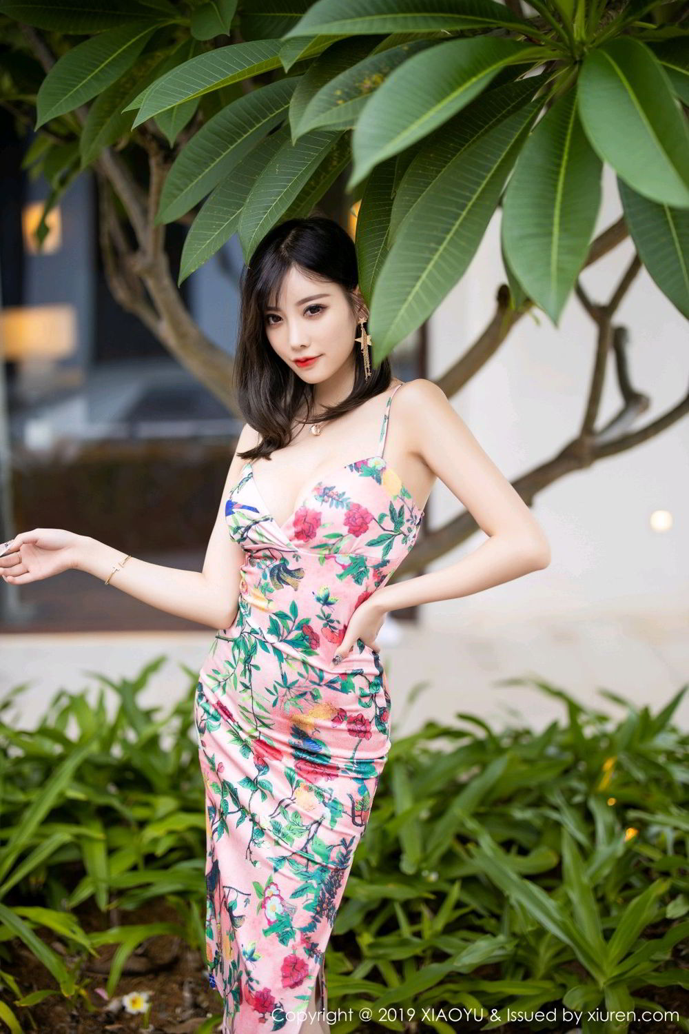 《语画界 杨晨晨 制服写真 VOL.194》第12张,模特杨晨晨,语画界,制服主题,全套70张