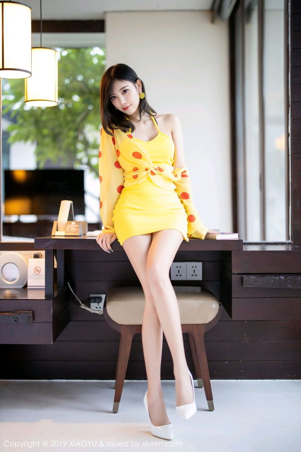 《语画界 杨晨晨 制服写真 VOL.204》第11张，模特杨晨晨，语画界，制服主题，全套58张