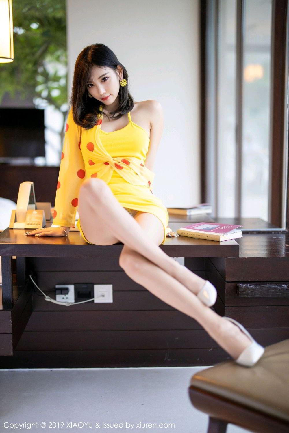 《语画界 杨晨晨 制服写真 VOL.204》第16张，模特杨晨晨，语画界，制服主题，全套58张