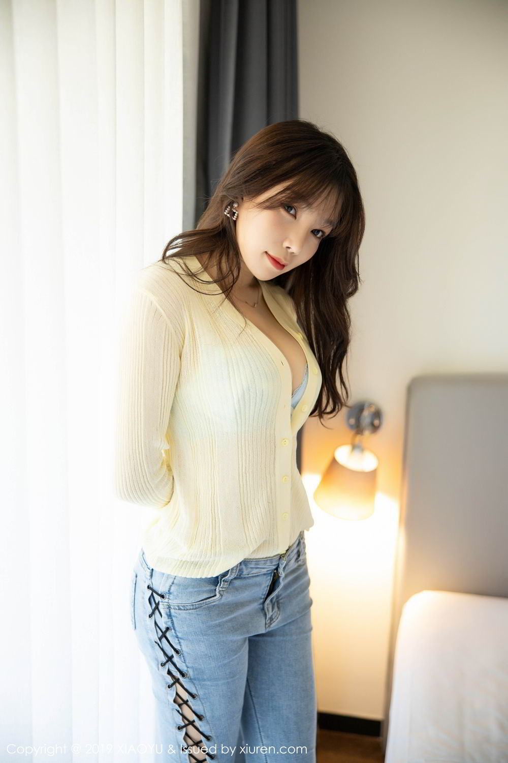 《语画界 芝芝Booty 制服写真 VOL.197》第21张，模特芝芝Booty，语画界，制服主题，全套100张