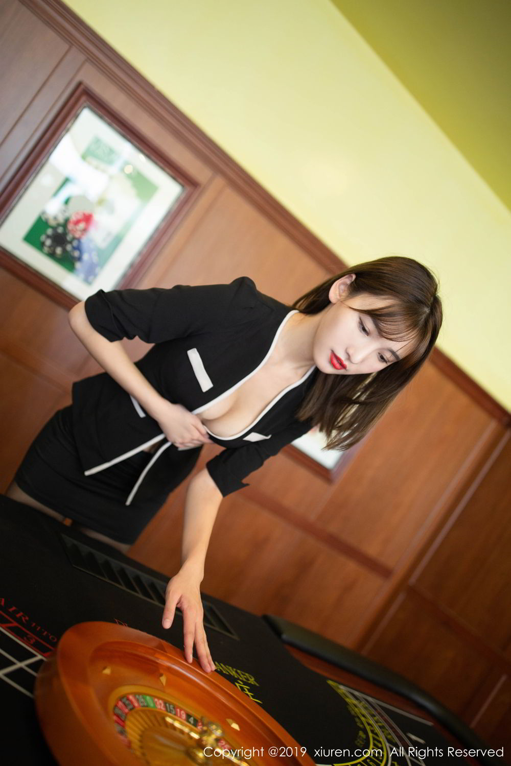 《秀人网 陆萱萱(Lu Xuan Xuan) 制服写真》第53张,模特陆萱萱(Lu Xuan Xuan),秀人网,制服主题,全套69张