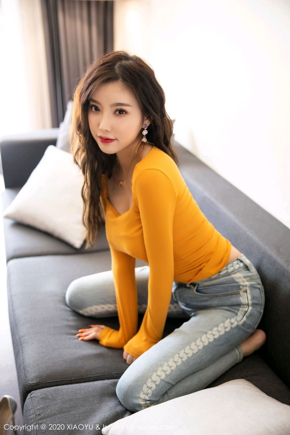 《语画界 杨晨晨 制服写真 VOL.228》第28张,模特杨晨晨,语画界,制服主题,全套62张