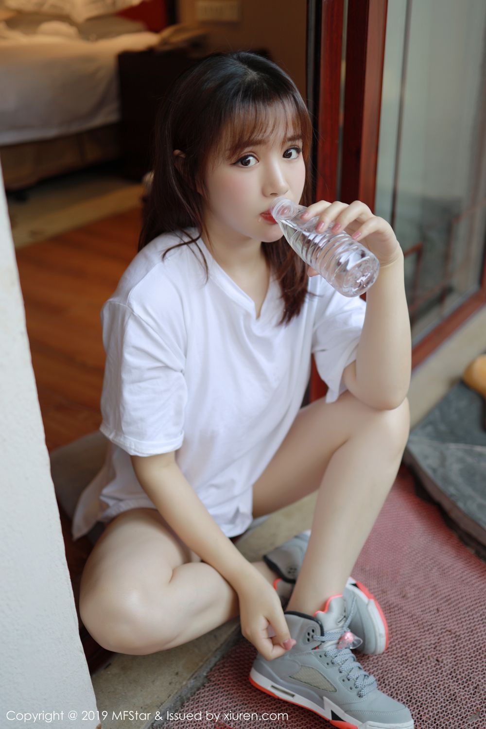 《MFStar 徐嘉乐 制服写真 VOL.237》第4张,模特徐嘉乐,mfstar,制服主题,全套52张
