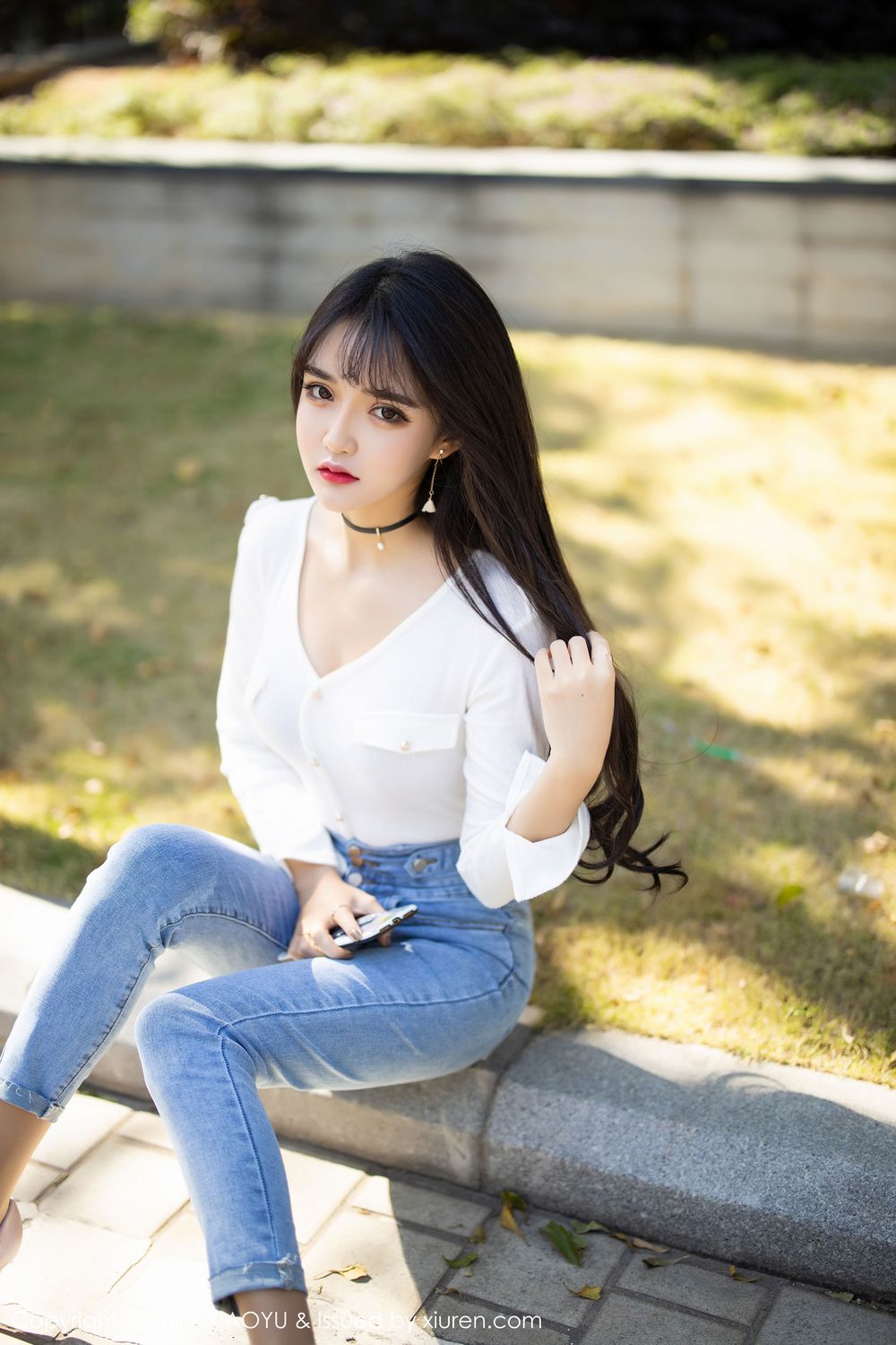 《语画界 Miko酱 制服写真 VOL.212》第6张，模特Miko酱，语画界，制服主题，全套100张