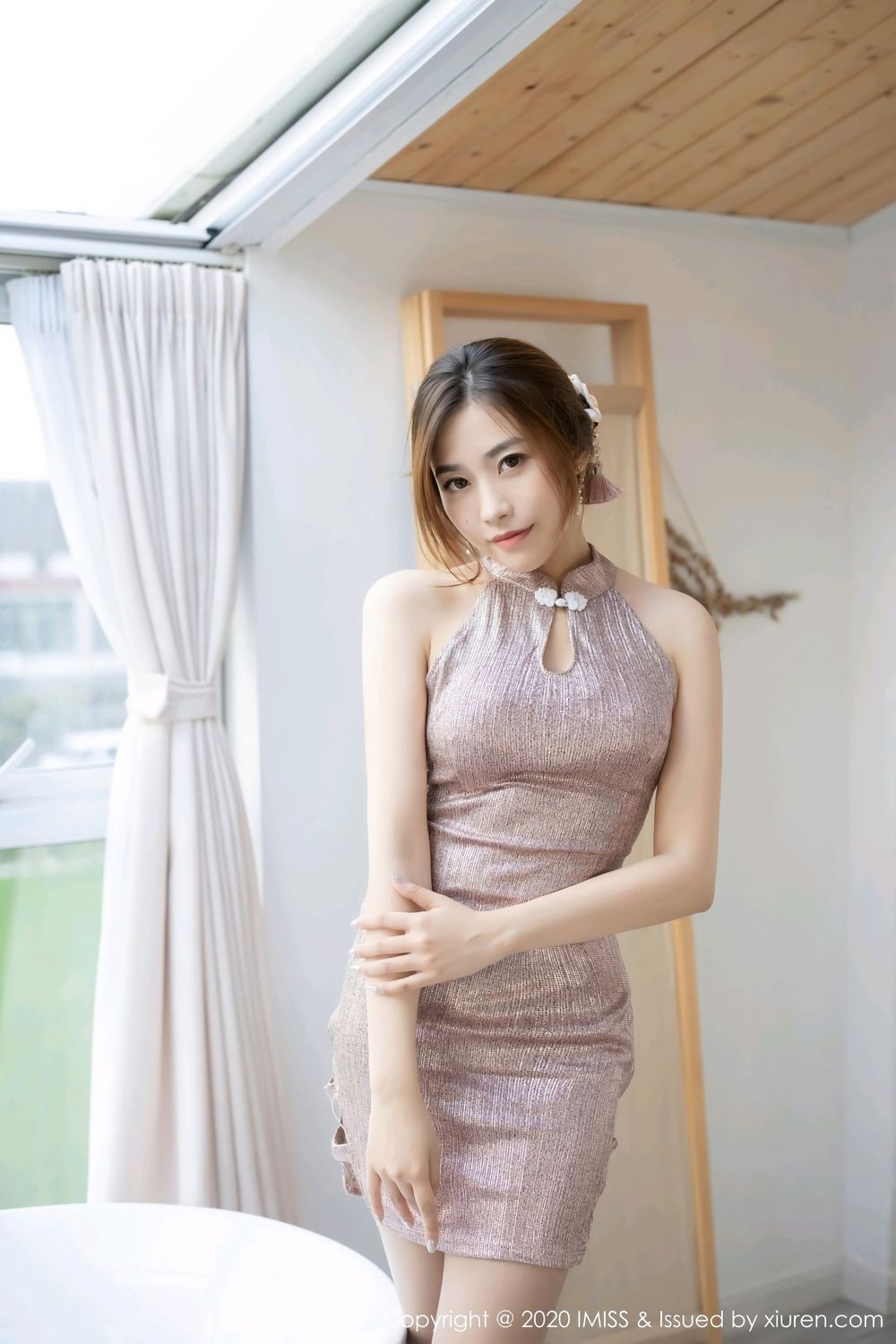 《爱蜜社 许诺Sabrina(Sabrina) 制服写真 VOL.434》第43张,模特许诺Sabrina(Sabrina),爱蜜社,制服主题,全套80张