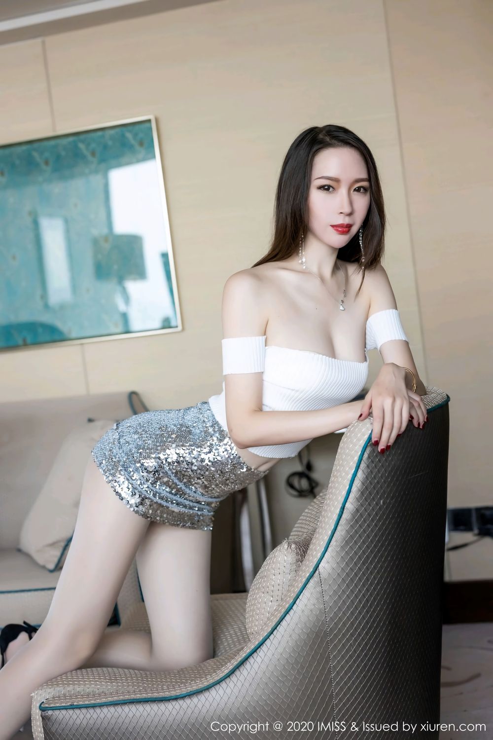 《爱蜜社 陆萱萱(Lu Xuan Xuan)、梦心玥(Candice) 制服写真 VOL.436》第10张,模特陆萱萱(Lu Xuan Xuan)、梦心玥(Candice),爱蜜社,制服主题,全套42张