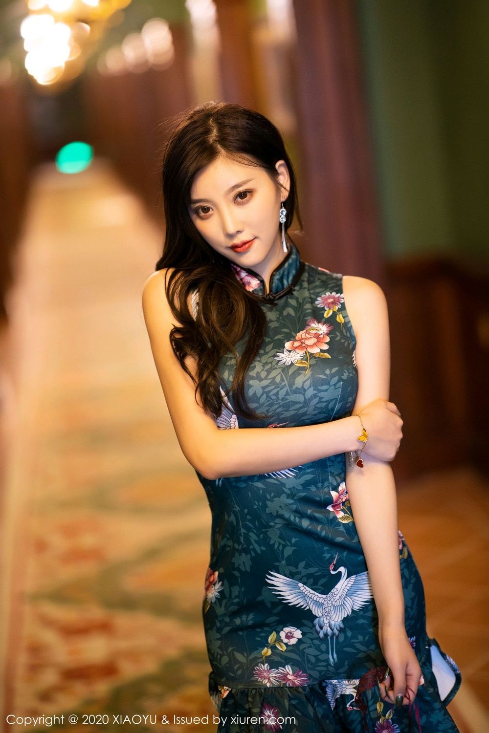 《语画界 杨晨晨 制服写真 VOL.247》第16张,模特杨晨晨,语画界,制服主题,全套90张