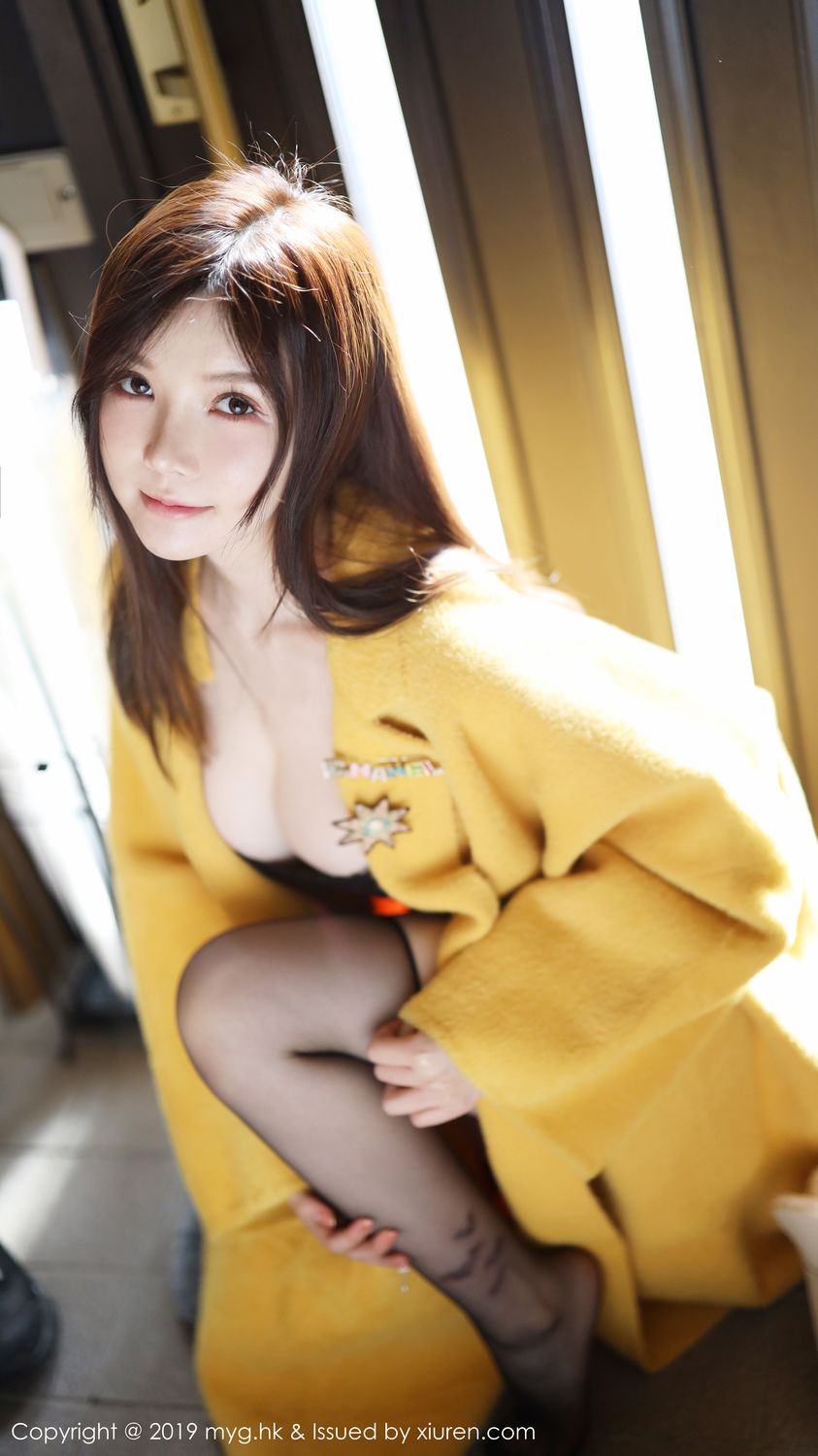 《MyGirl 黄米妮 制服写真 VOL.418》第2张,模特黄米妮,mygirl,制服主题,全套80张
