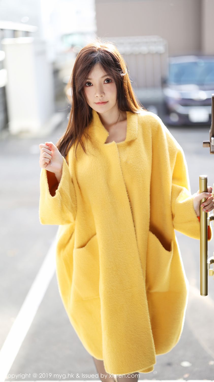 《MyGirl 黄米妮 制服写真 VOL.418》第17张,模特黄米妮,mygirl,制服主题,全套80张
