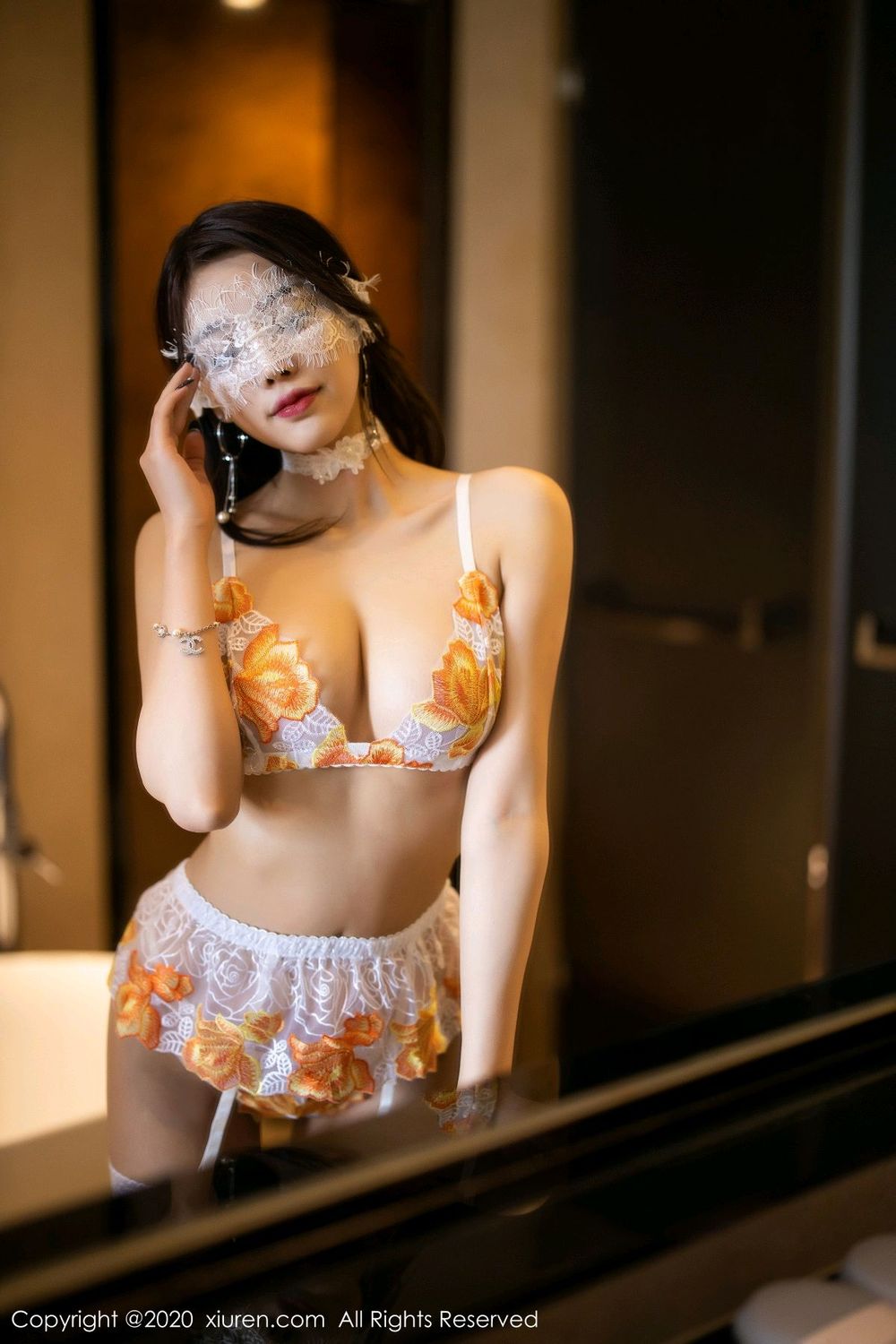 《秀人网 杨晨晨 性感写真》第10张,模特杨晨晨,秀人网,性感主题,全套82张