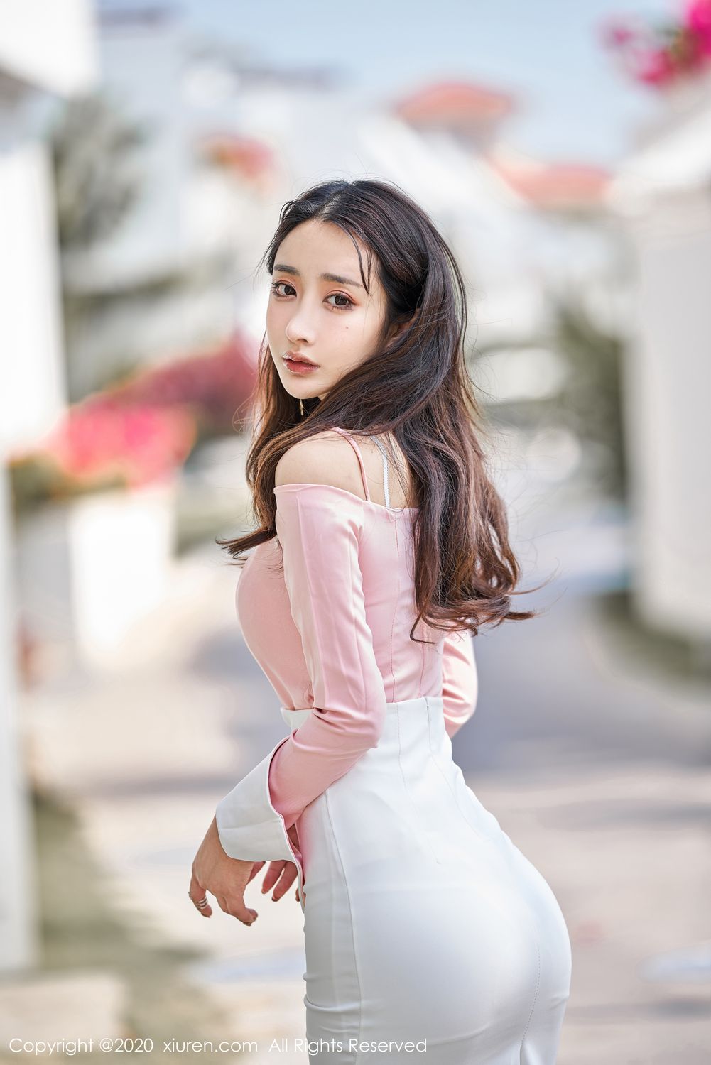 《秀人网 林子欣(Lin Zi Xin) 户外写真》第11张,模特林子欣(Lin Zi Xin),秀人网,户外主题,全套70张