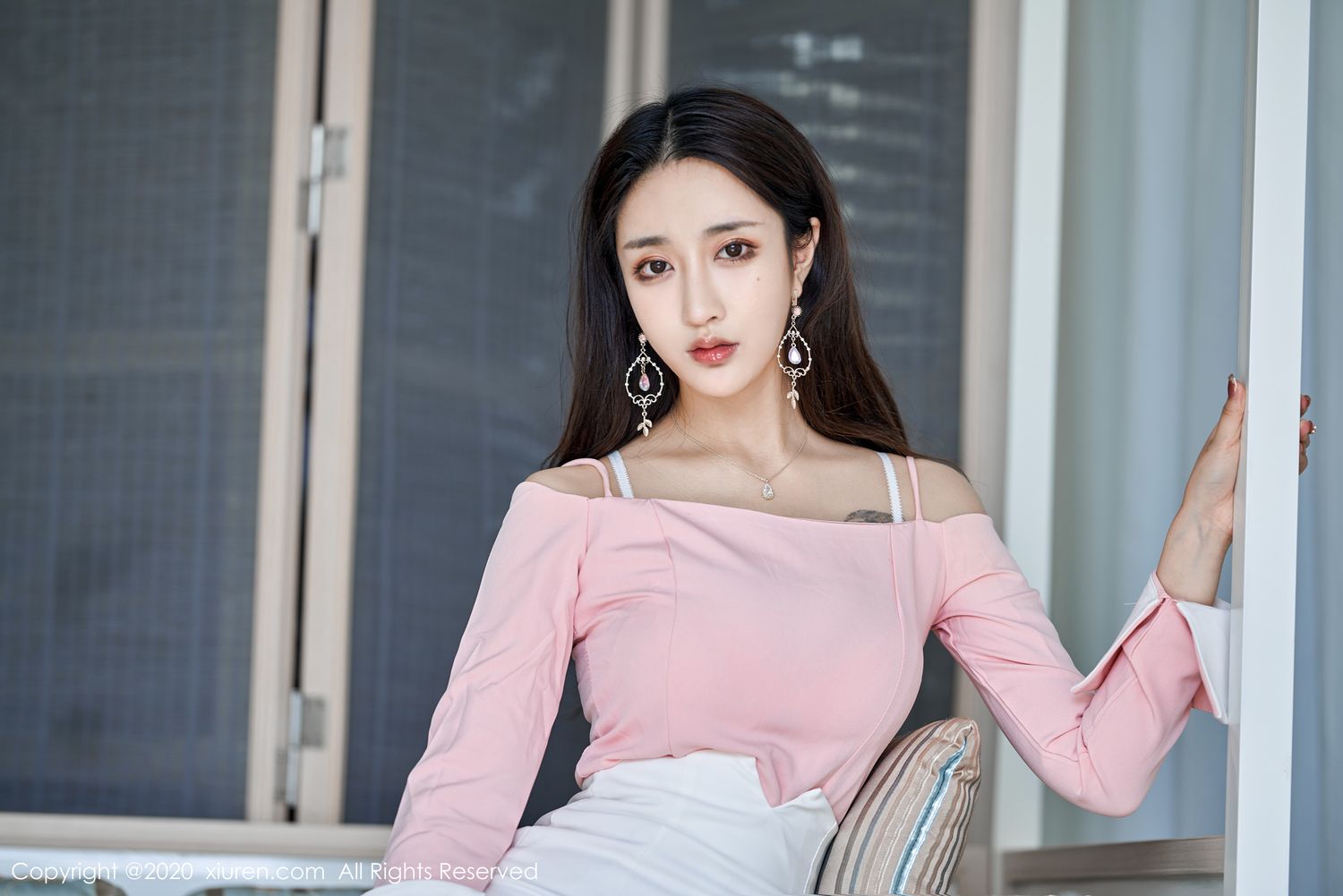 《秀人网 林子欣(Lin Zi Xin) 户外写真》第13张,模特林子欣(Lin Zi Xin),秀人网,户外主题,全套70张