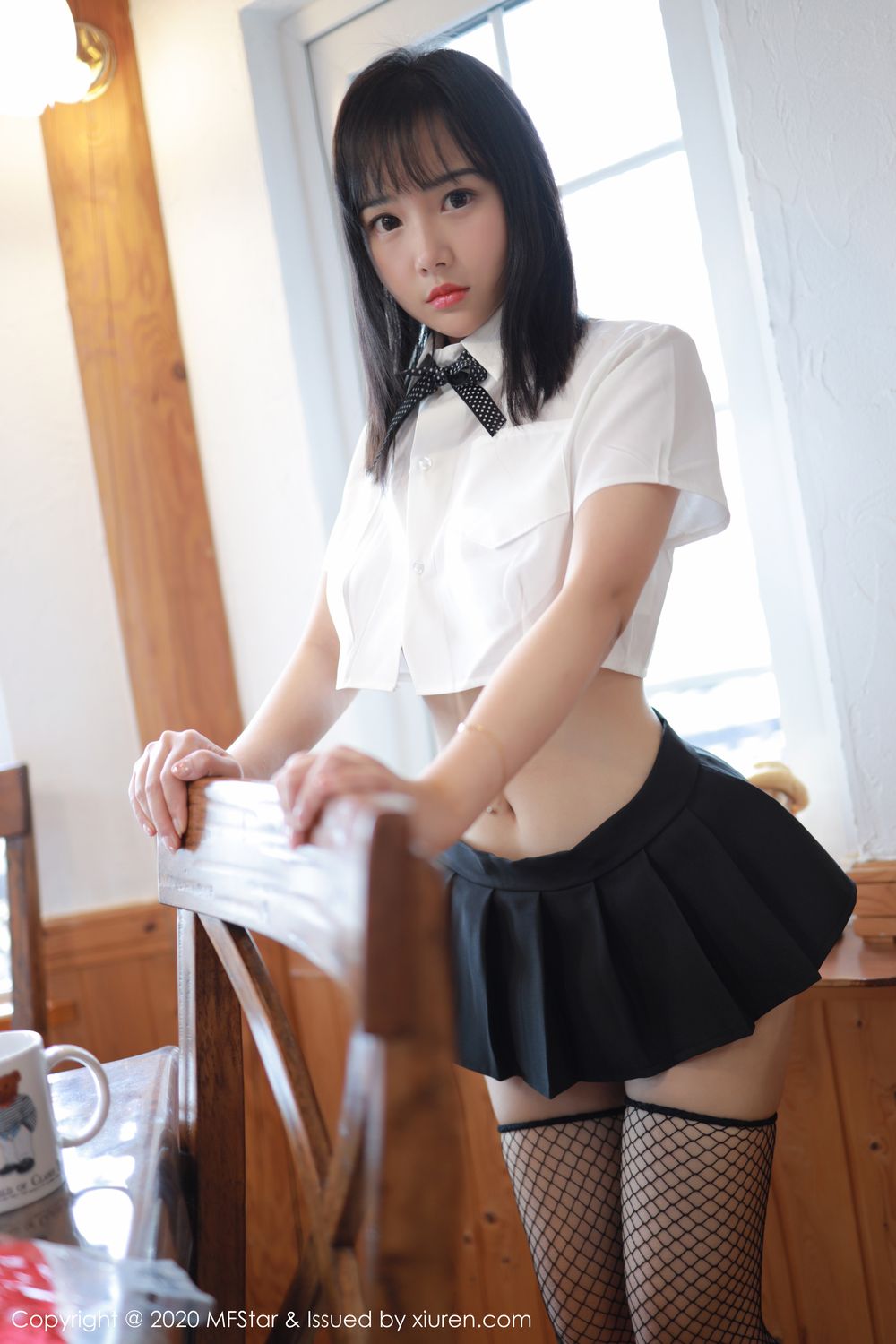 《MFStar 徐微微(Mia Xu) 制服写真 VOL.255》第5张,模特徐微微(Mia Xu),mfstar,制服主题,全套52张