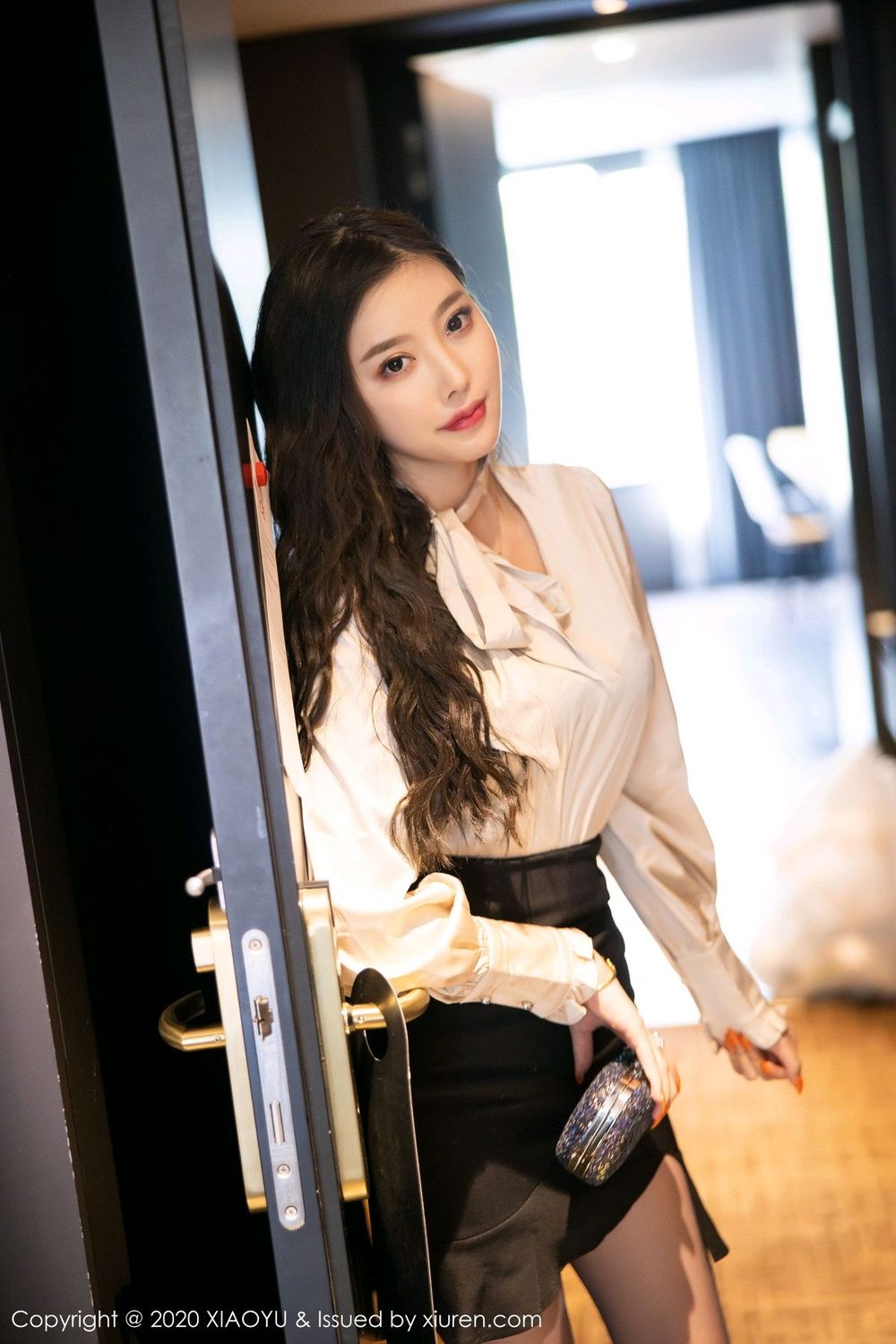 《语画界 王语纯(王雨纯) 制服写真 VOL.263》第7张,模特王语纯(王雨纯),语画界,制服主题,全套100张