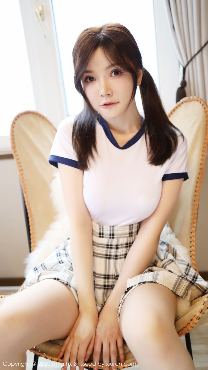 《MyGirl 黄米妮 制服写真 VOL.430》第8张,模特黄米妮,mygirl,制服主题,全套100张