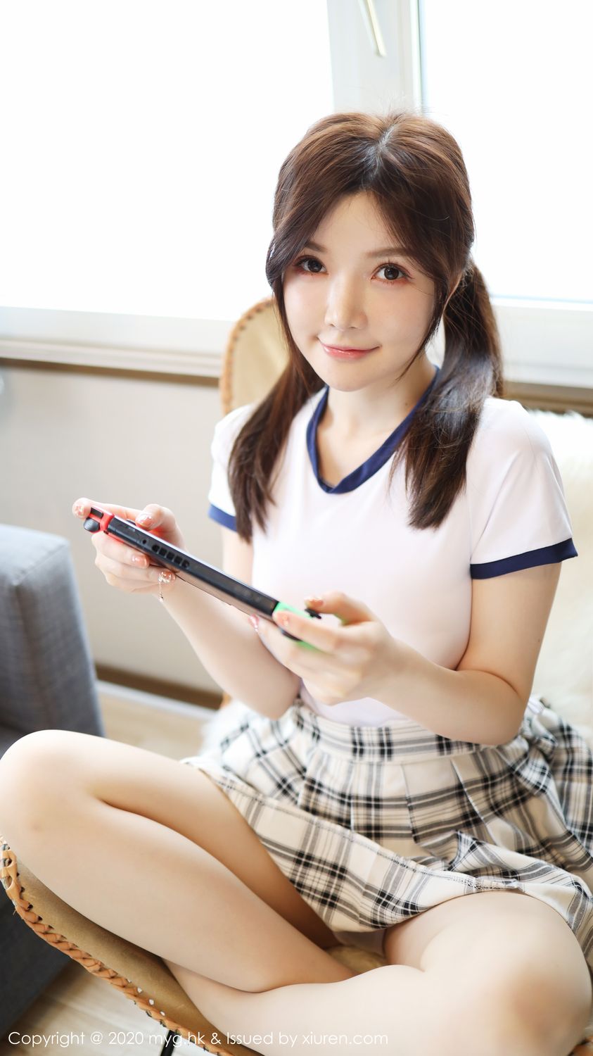《MyGirl 黄米妮 制服写真 VOL.430》第12张,模特黄米妮,mygirl,制服主题,全套100张