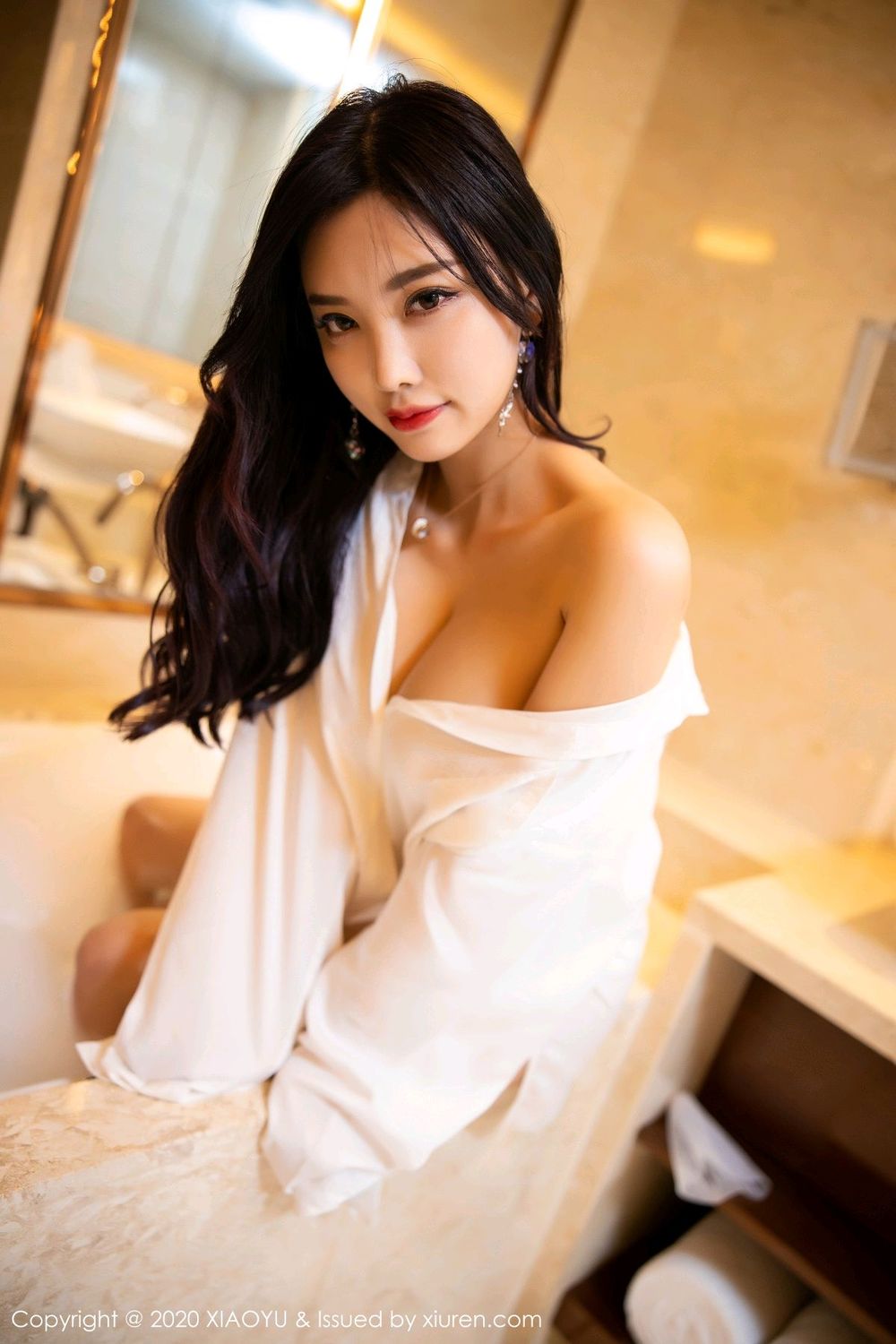《语画界 杨晨晨 制服写真 VOL.272》第21张,模特杨晨晨,语画界,制服主题,全套72张