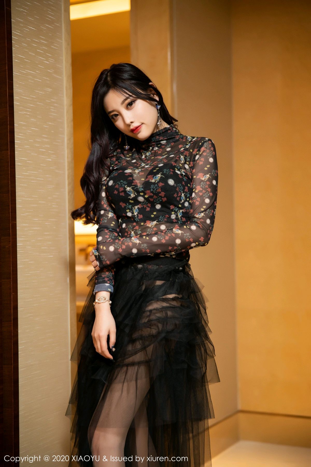 《语画界 杨晨晨 制服写真 VOL.289》第42张,模特杨晨晨,语画界,制服主题,全套86张