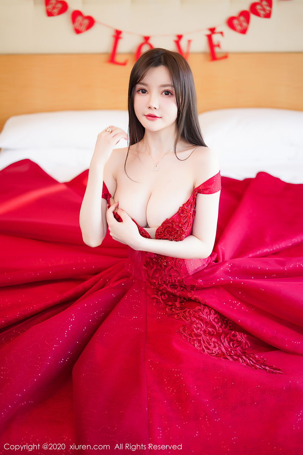 《秀人网 黄米妮 内衣写真》第34张,模特黄米妮,秀人网,内衣主题,全套100张