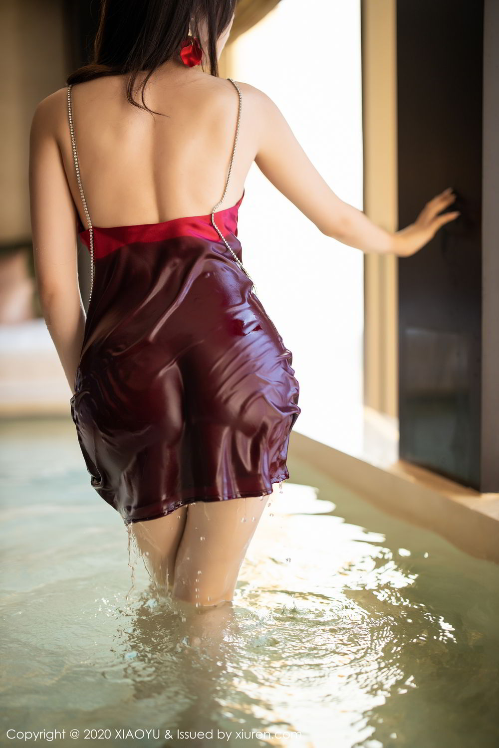 《语画界 芝芝Booty 制服写真 VOL.270》第64张,模特芝芝Booty,语画界,制服主题,全套67张