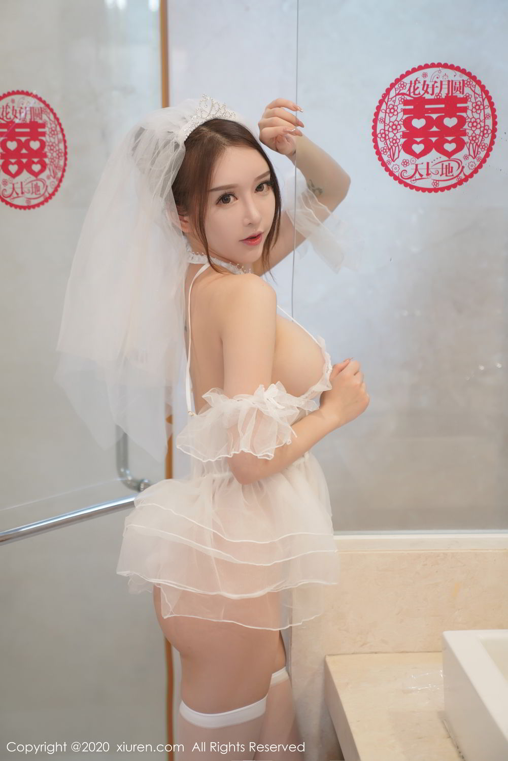 《秀人网 吴玉(玉兔miki) 婚纱写真》第45张,模特吴玉(玉兔miki),秀人网,婚纱主题,全套65张