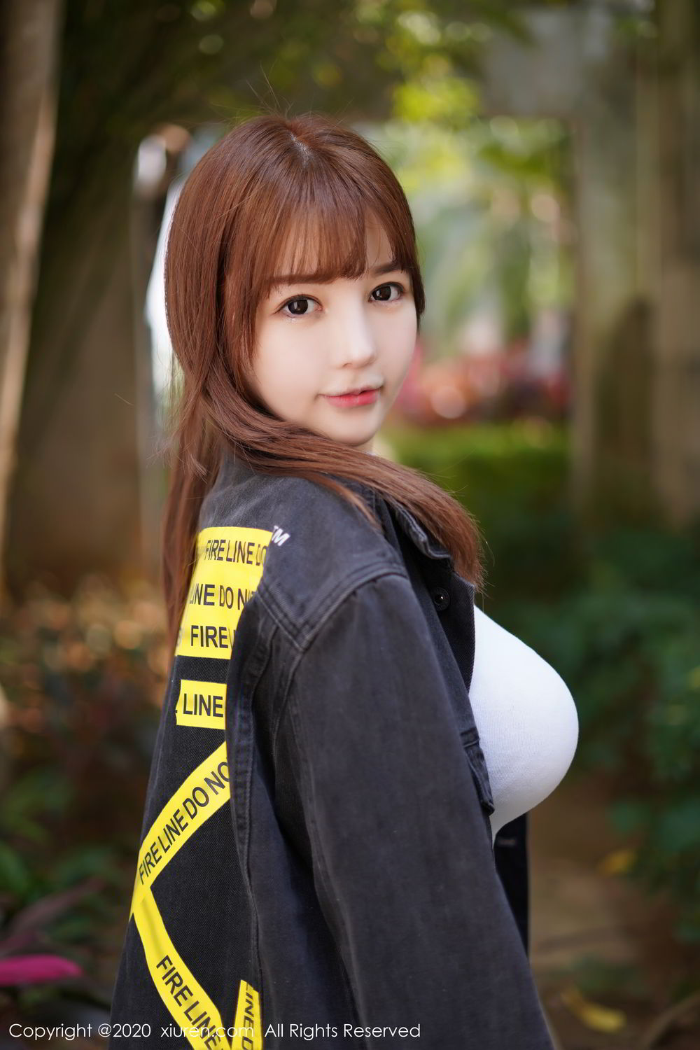 《秀人网 UU酱 童颜巨乳写真》第24张,模特UU酱,秀人网,童颜巨乳主题,全套73张