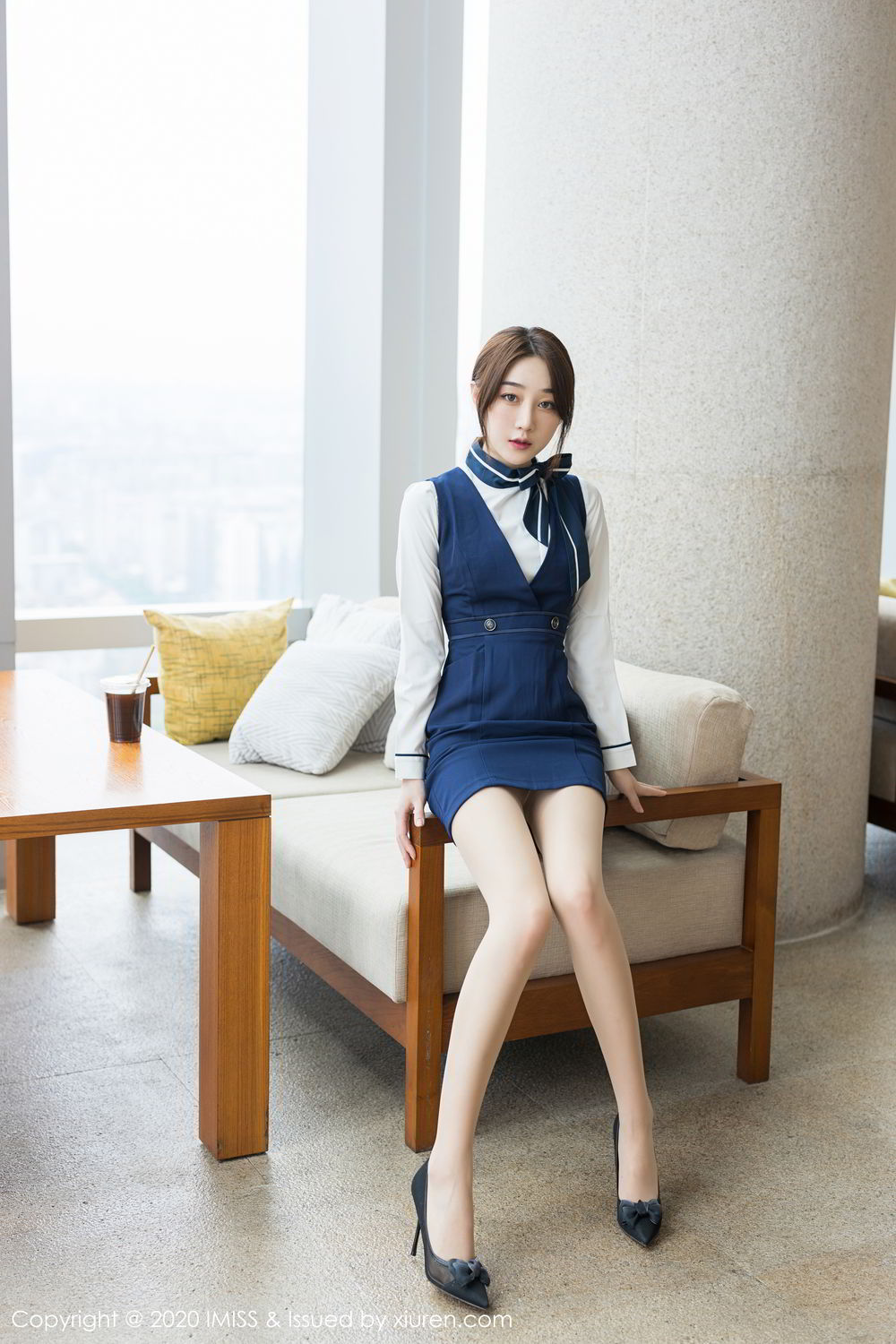 《爱蜜社 小九月(Xiao Jiu Yue) 制服写真 VOL.468》第9张,模特小九月(Xiao Jiu Yue),爱蜜社,制服主题,全套86张