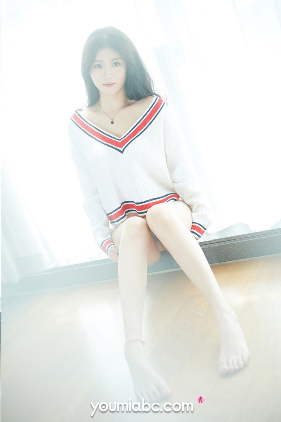 《尤蜜荟 嫩嫩 内衣写真》第25张，模特嫩嫩，尤蜜荟，内衣主题，全套56张