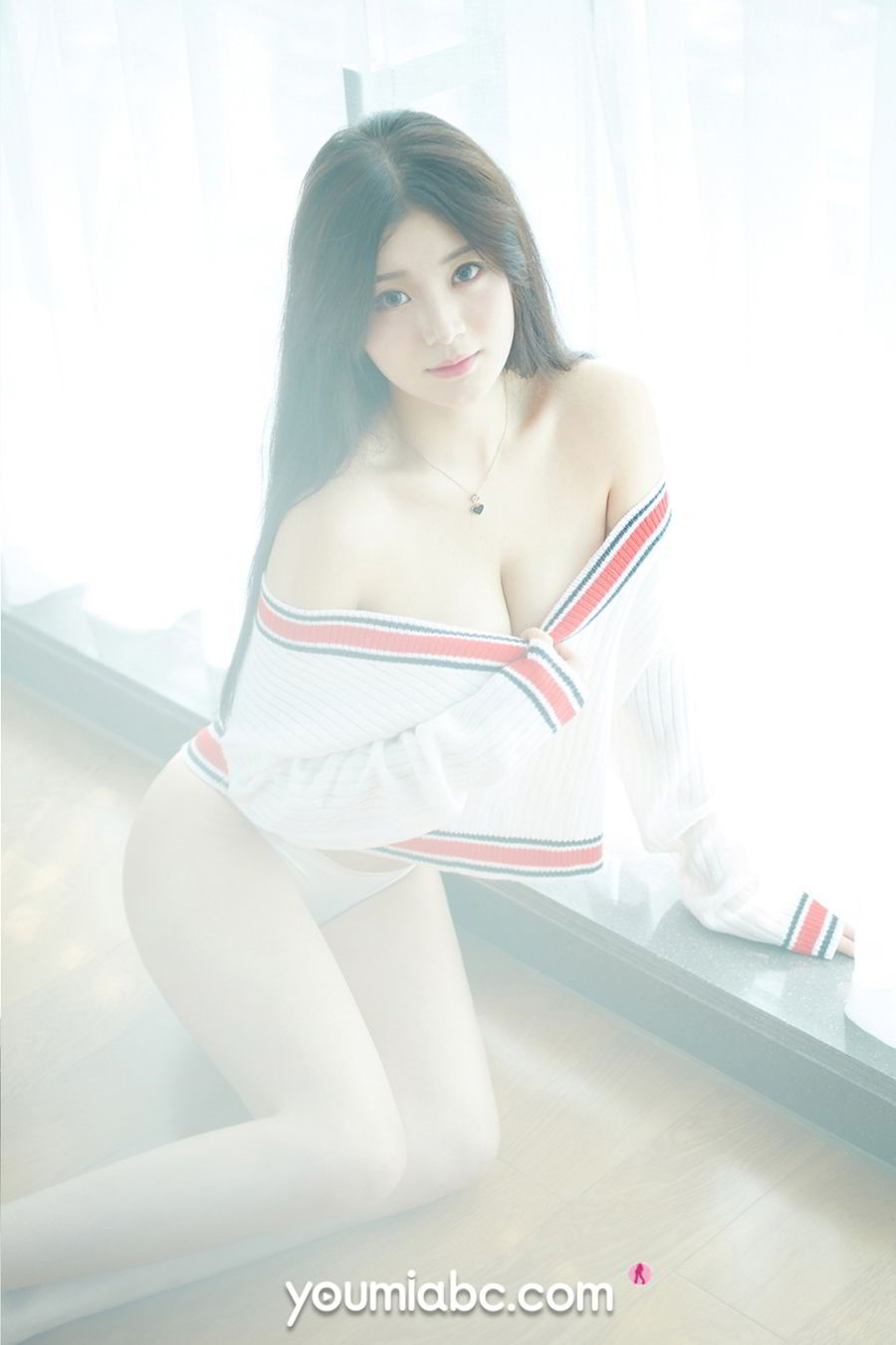 《尤蜜荟 嫩嫩 内衣写真》第36张,模特嫩嫩,尤蜜荟,内衣主题,全套56张