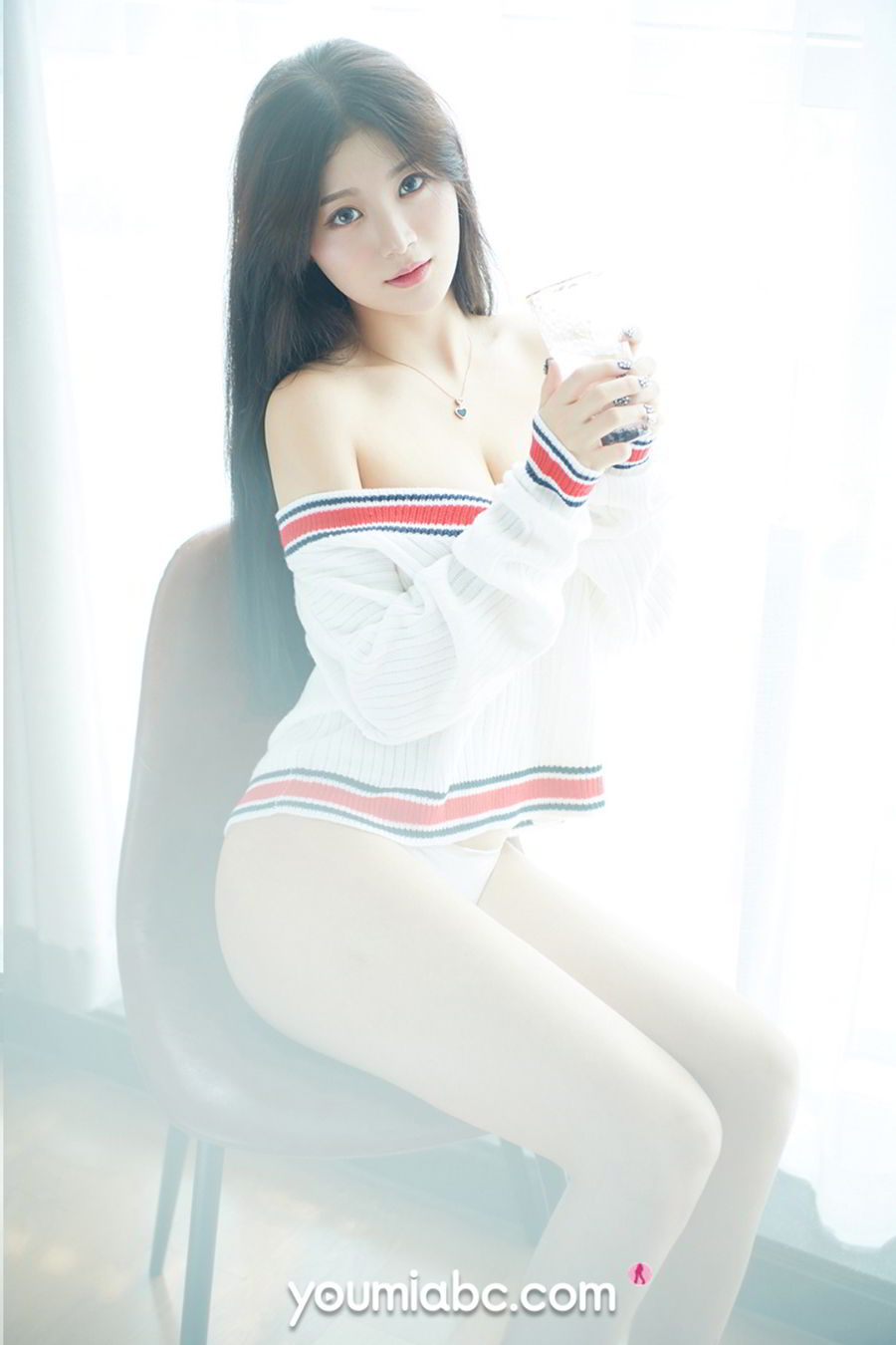 《尤蜜荟 嫩嫩 内衣写真》第48张,模特嫩嫩,尤蜜荟,内衣主题,全套56张