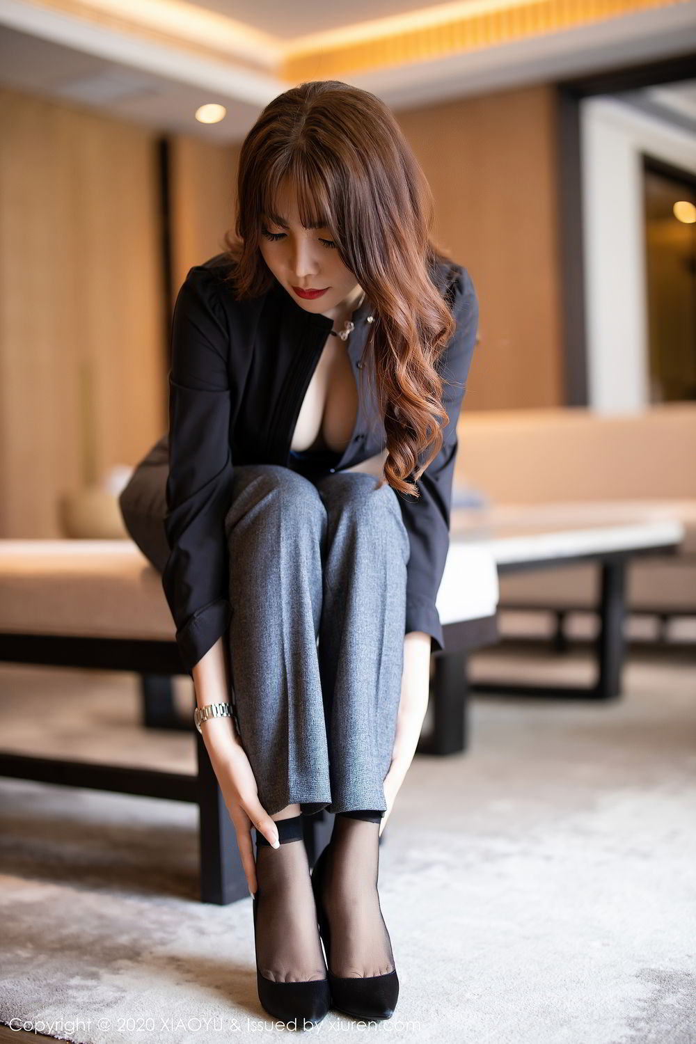 《语画界 芝芝Booty 制服写真 VOL.319》第26张，模特芝芝Booty，语画界，制服主题，全套95张