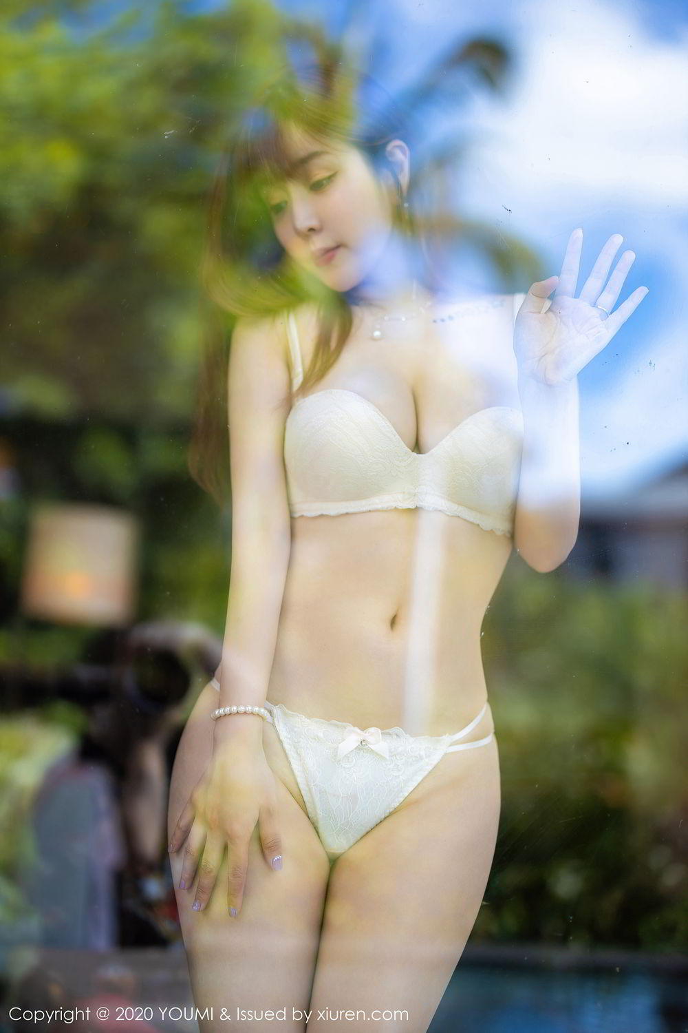 《尤蜜荟 王语纯(王雨纯) 制服写真 VOL.480》第35张，模特王语纯(王雨纯)，尤蜜荟，制服主题，全套55张