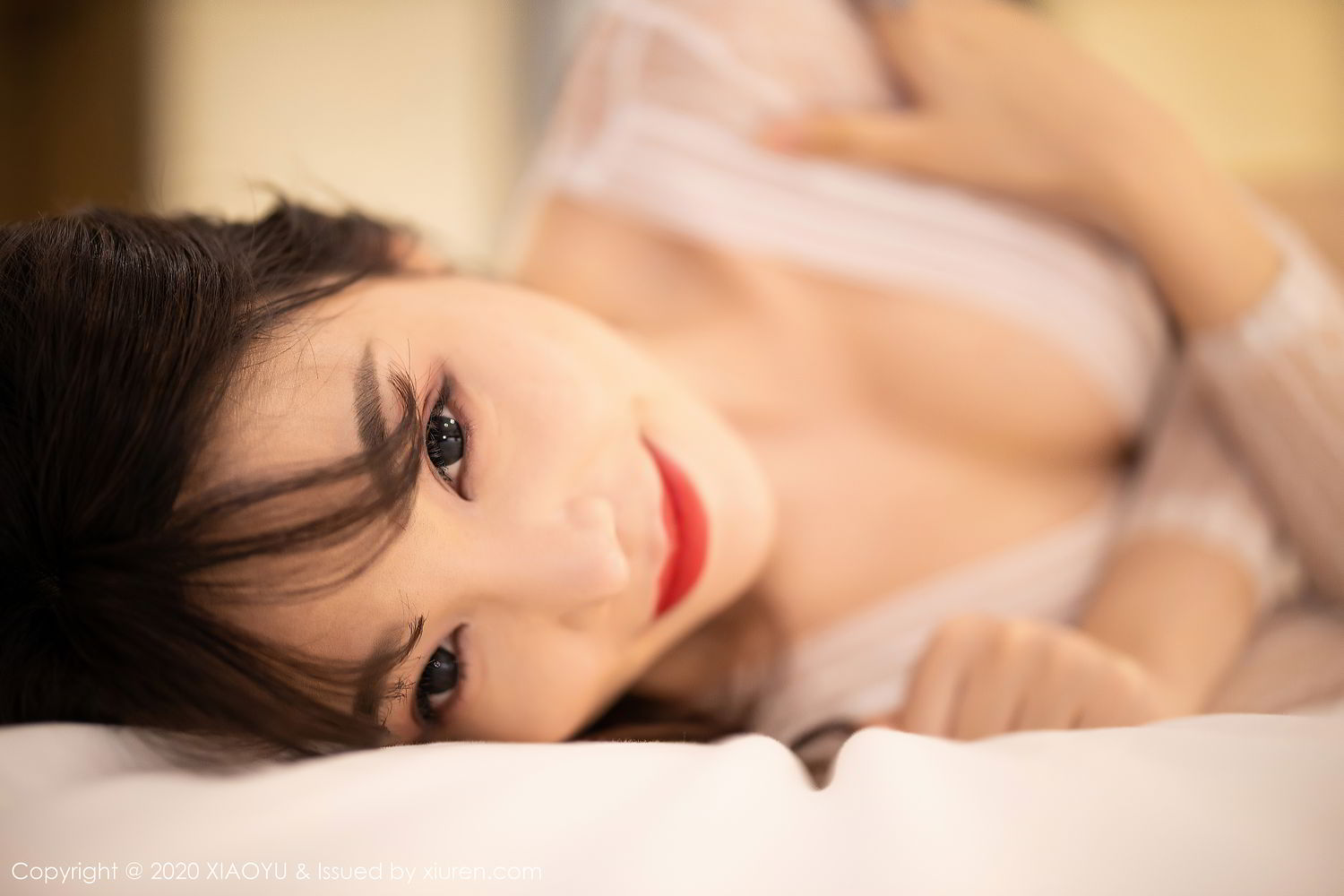 《语画界 芝芝Booty 制服写真 VOL.329》第65张,模特芝芝Booty,语画界,制服主题,全套74张