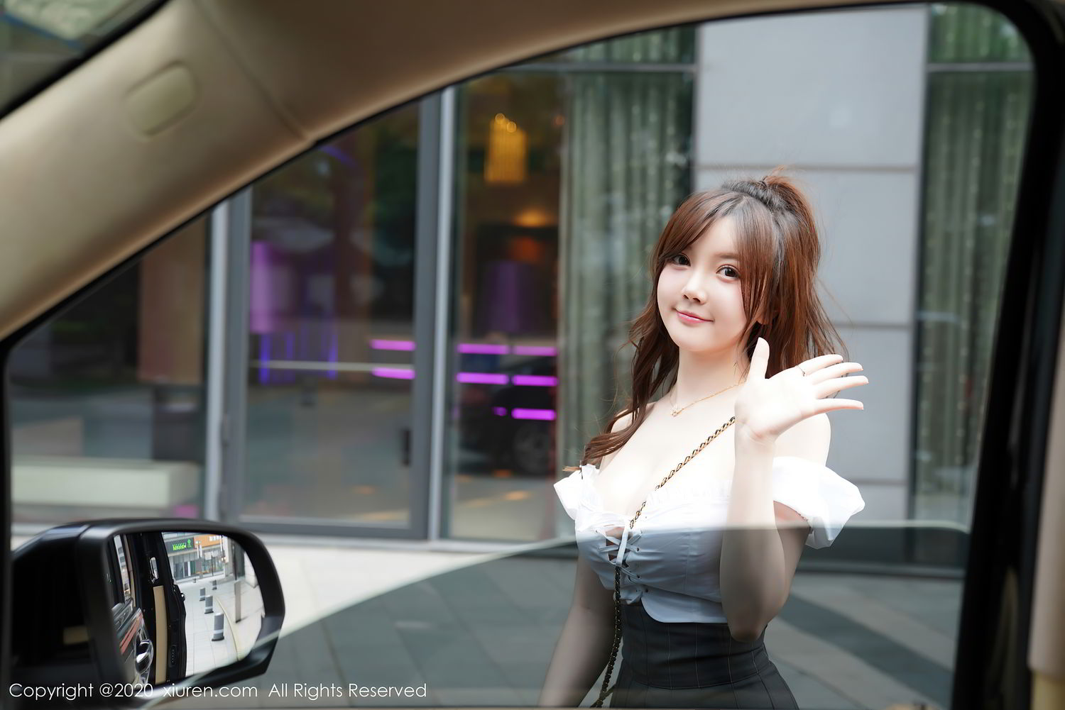 《秀人网 黄米妮 波涛胸涌写真 No.2408》第59张,模特黄米妮,秀人网,波涛胸涌主题,全套71张