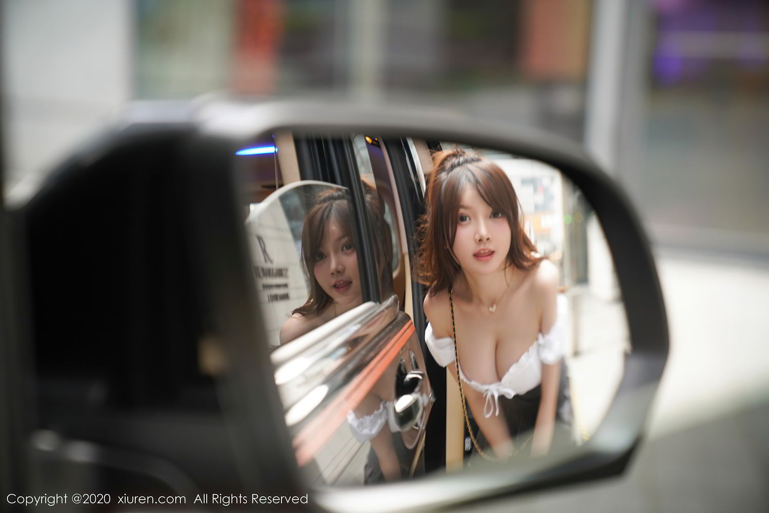 《秀人网 黄米妮 波涛胸涌写真 No.2408》第62张,模特黄米妮,秀人网,波涛胸涌主题,全套71张