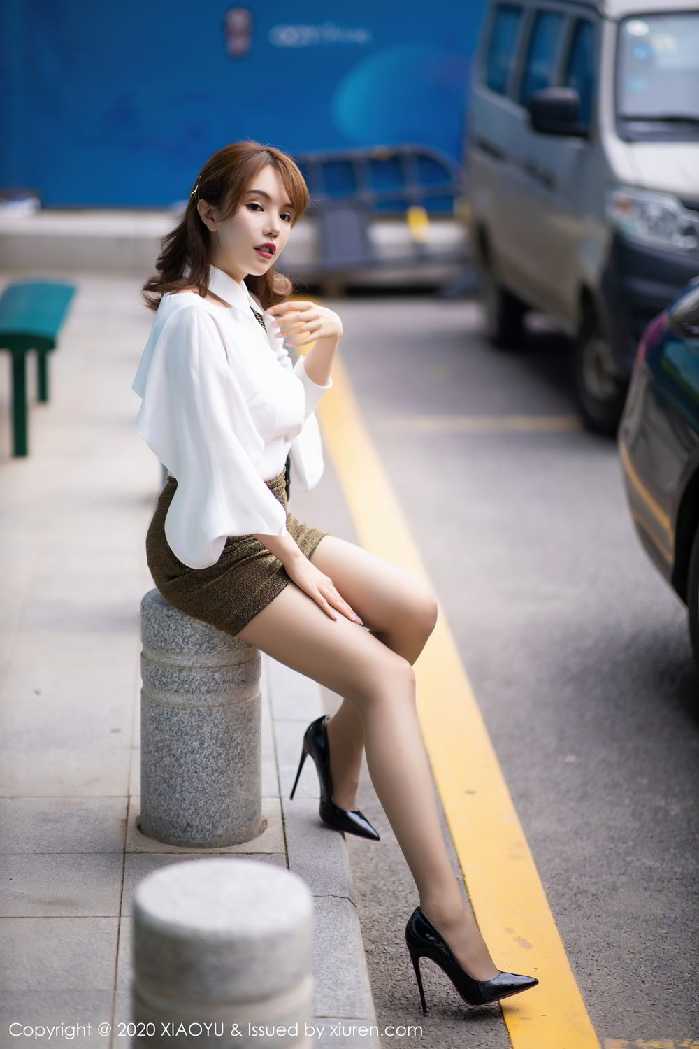 《语画界 ChristychristyFung(兔小兔) 制服写真 VOL.382》第30张,模特ChristychristyFung(兔小兔),语画界,制服主题,全套100张