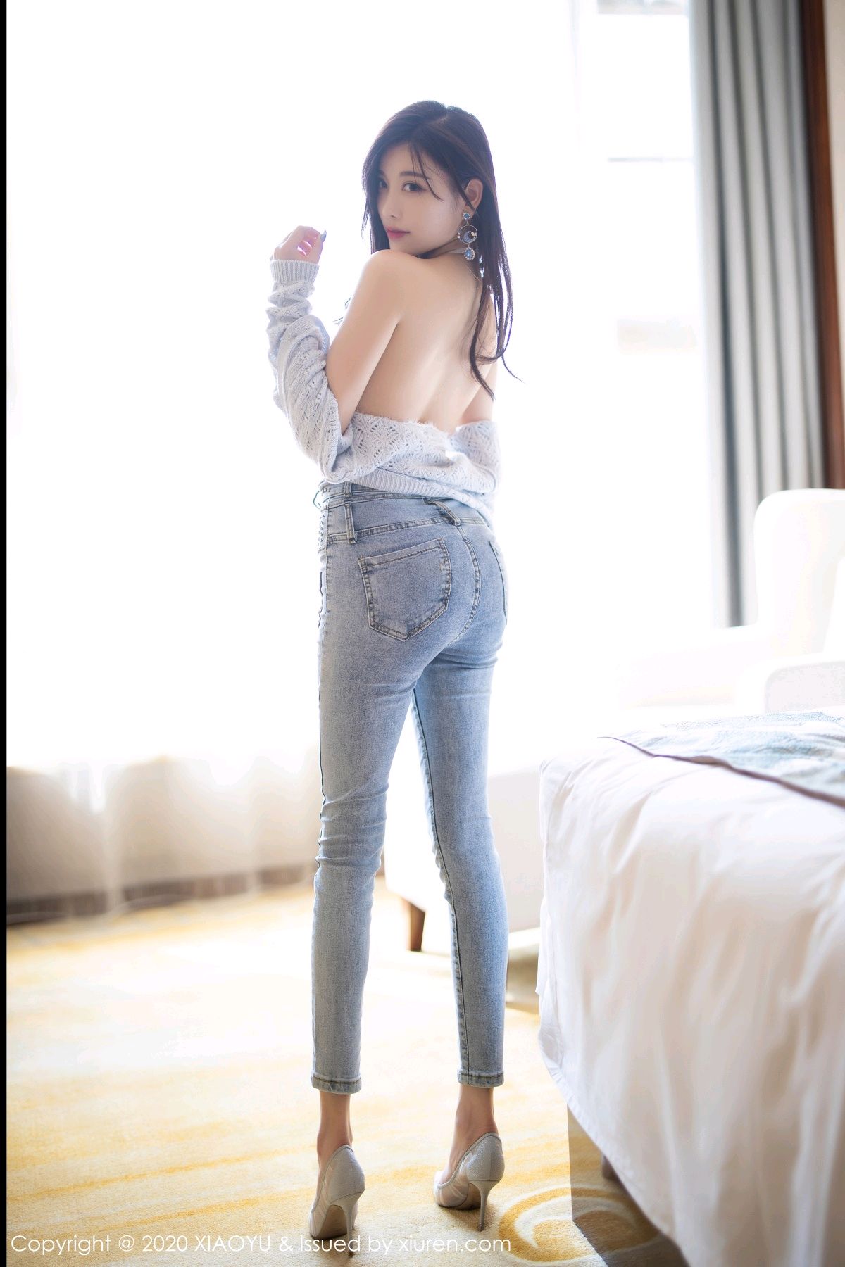 《语画界 杨晨晨 内衣写真 No.433》第44张，模特杨晨晨，语画界，内衣主题，全套93张