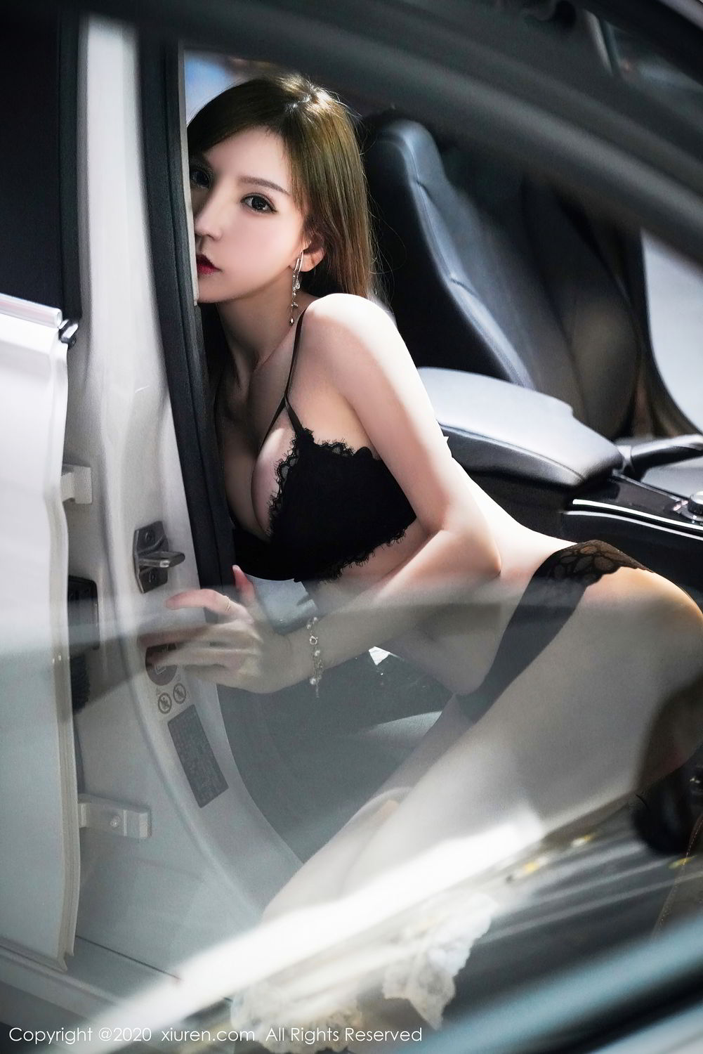 《秀人网 周于希dummy(Dummy Zhou) 内衣写真 No.2832》第85张,模特周于希dummy(Dummy Zhou),秀人网,内衣主题,全套90张