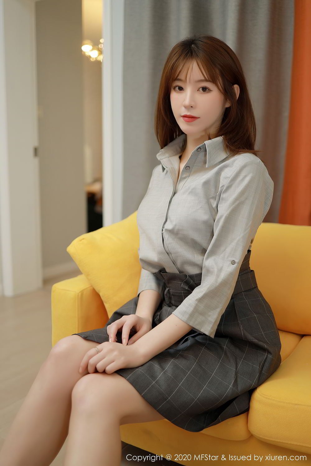 《MFStar yoo优优(Yoo You You) 制服写真 VOL.424》第18张,模特yoo优优(Yoo You You),mfstar,制服主题,全套60张