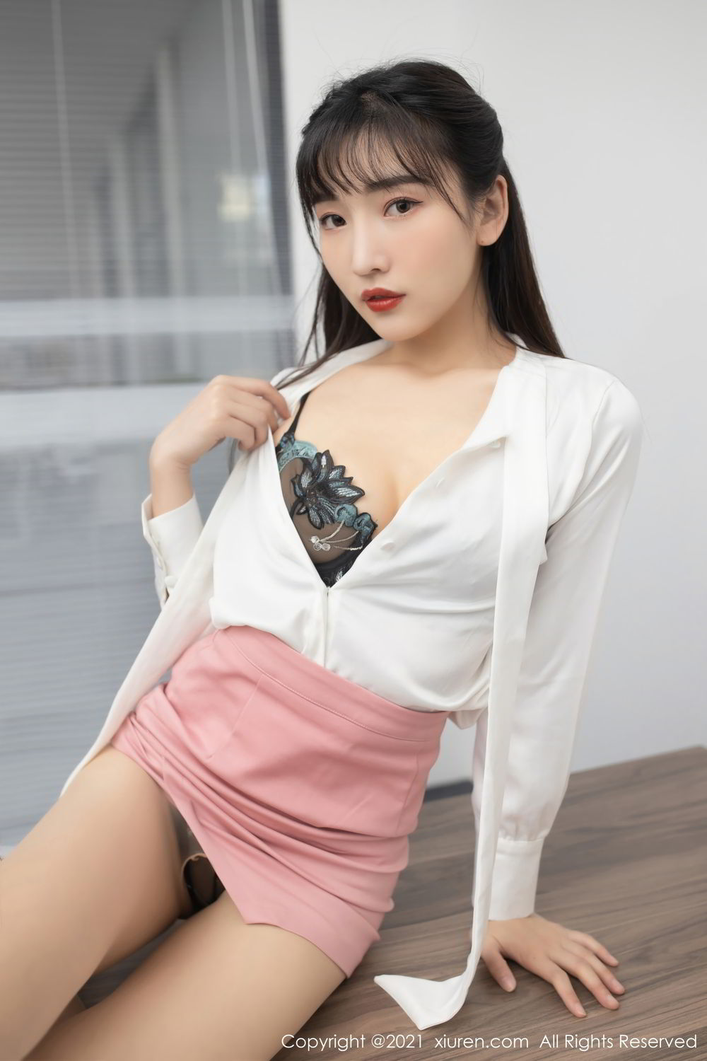 《秀人网 陆萱萱(Lu Xuan Xuan) 内衣写真 No.3030》第4张,模特陆萱萱(Lu Xuan Xuan),秀人网,内衣主题,全套63张