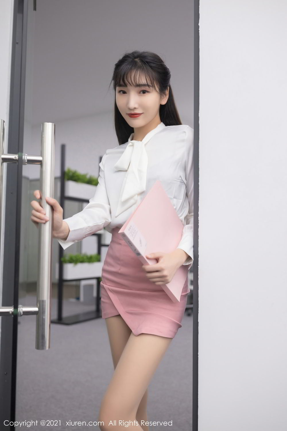 《秀人网 陆萱萱(Lu Xuan Xuan) 内衣写真 No.3030》第23张,模特陆萱萱(Lu Xuan Xuan),秀人网,内衣主题,全套63张