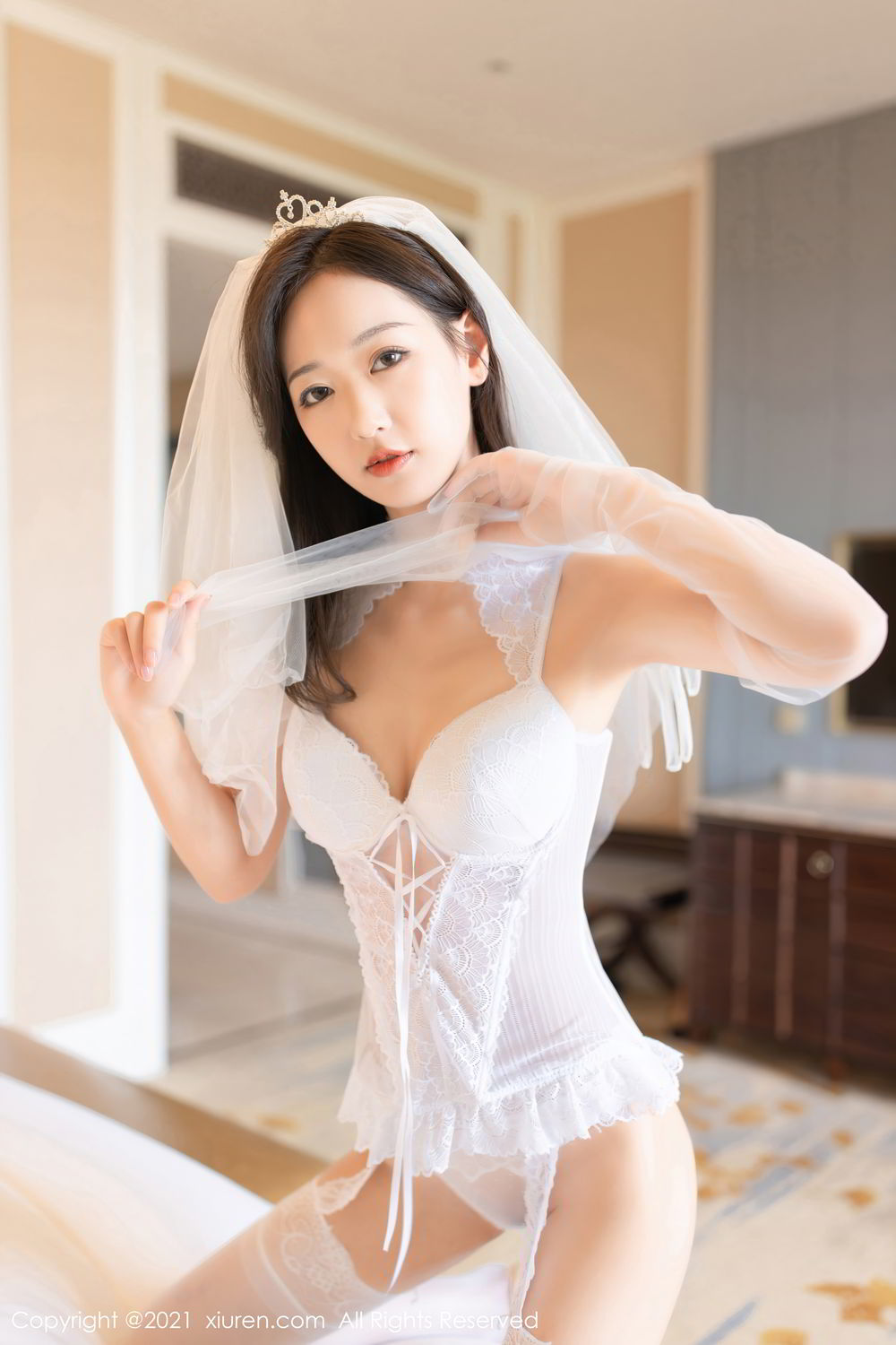 《秀人网 唐安琪 婚纱写真 No.2968》第22张,模特唐安琪,秀人网,婚纱主题,全套66张