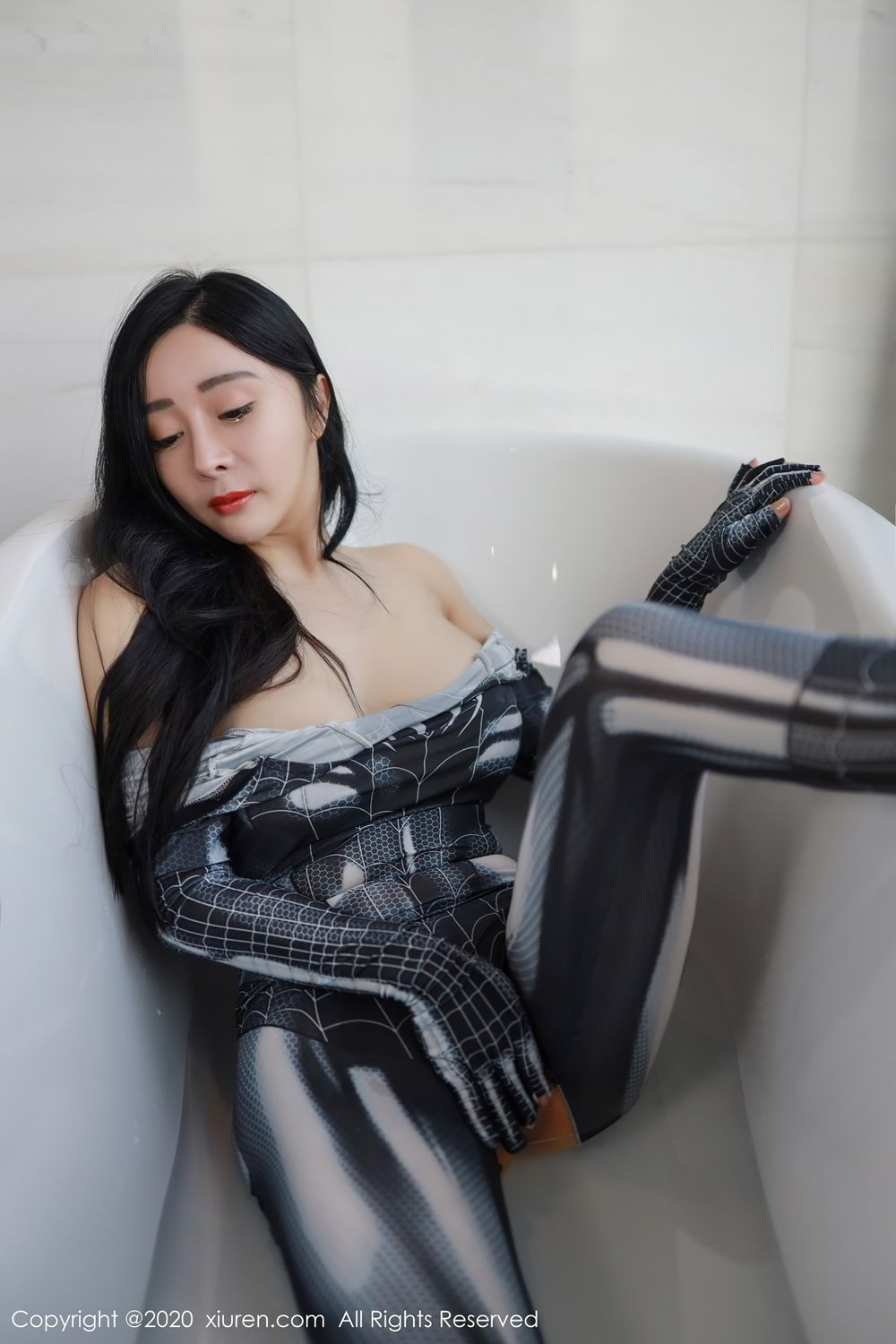 《秀人网 允薾(Yun Er) 角色扮演写真 No.2951》第40张,模特允薾(Yun Er),秀人网,角色扮演主题,全套51张