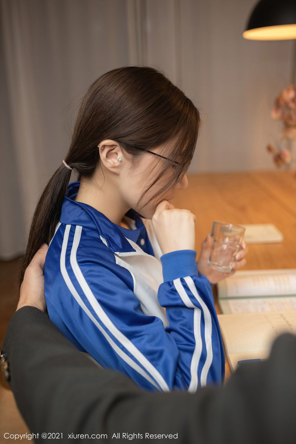 《秀人网 鱼子酱fish(Yu Zi Jiang Fish) 内衣写真 No.2983》第18张,模特鱼子酱fish(Yu Zi Jiang Fish),秀人网,内衣主题,全套78张