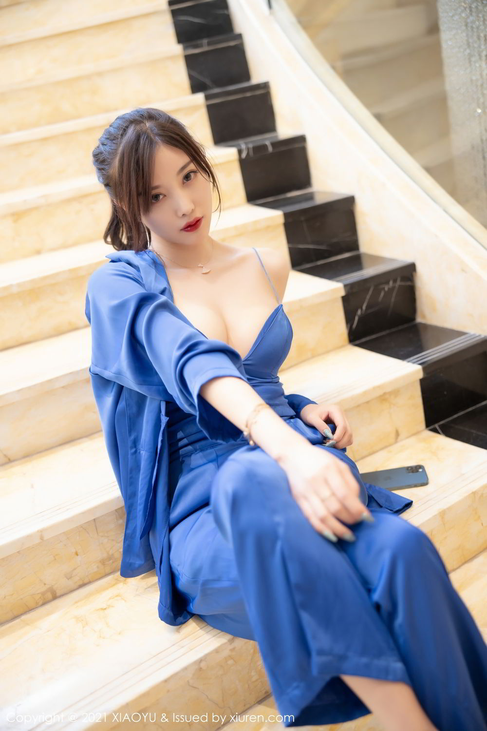《语画界 杨晨晨 制服写真 VOL.467》第34张,模特杨晨晨,语画界,制服主题,全套98张